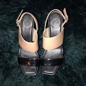 Jessica Simpson tan and black wedges